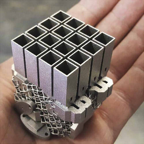 3D печать металлических деталей и материалов